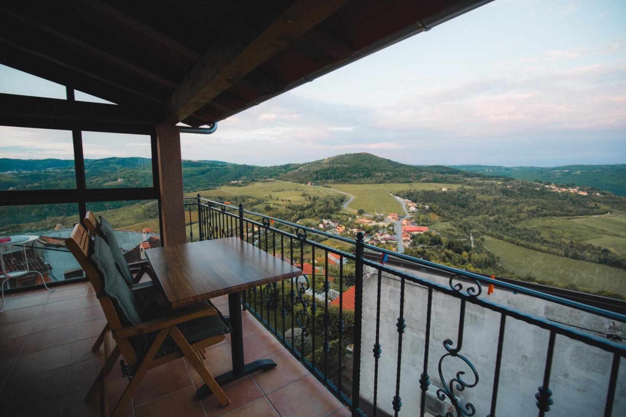 Guesthouse Villa Marija Motovun Exteriör bild